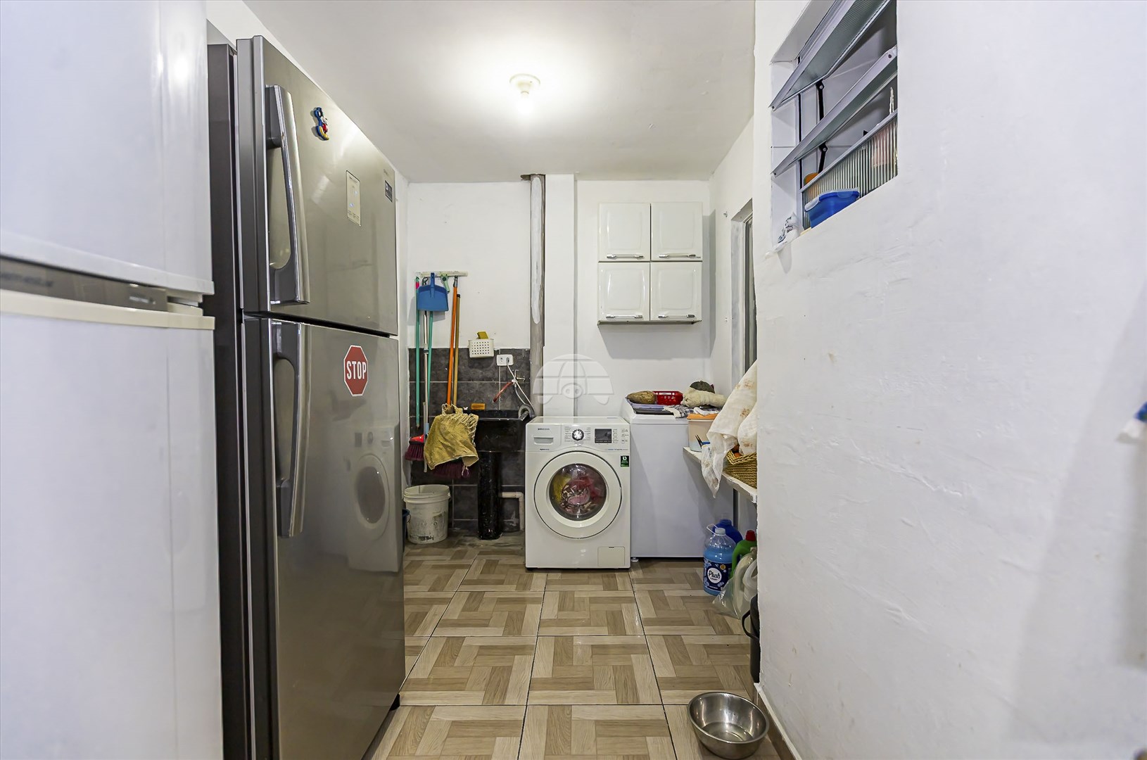 Casa à venda em Boa Vista, Curitiba — Imobiliária Razão