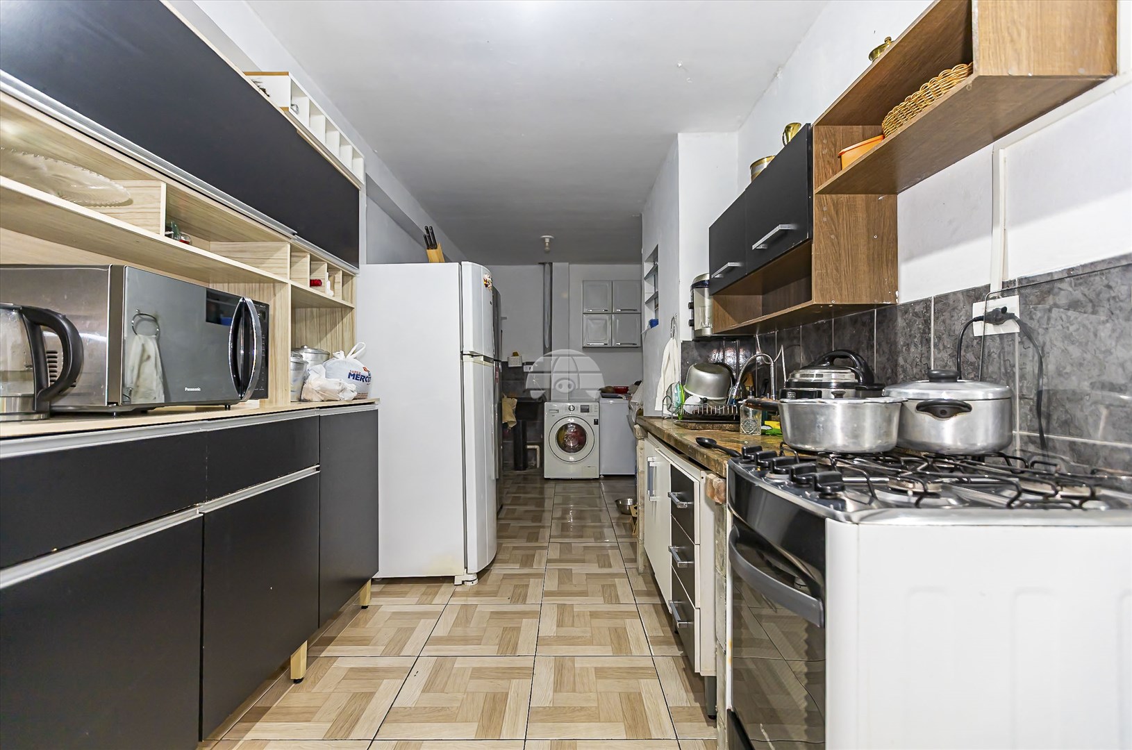 Casa à venda em Boa Vista, Curitiba — Imobiliária Razão