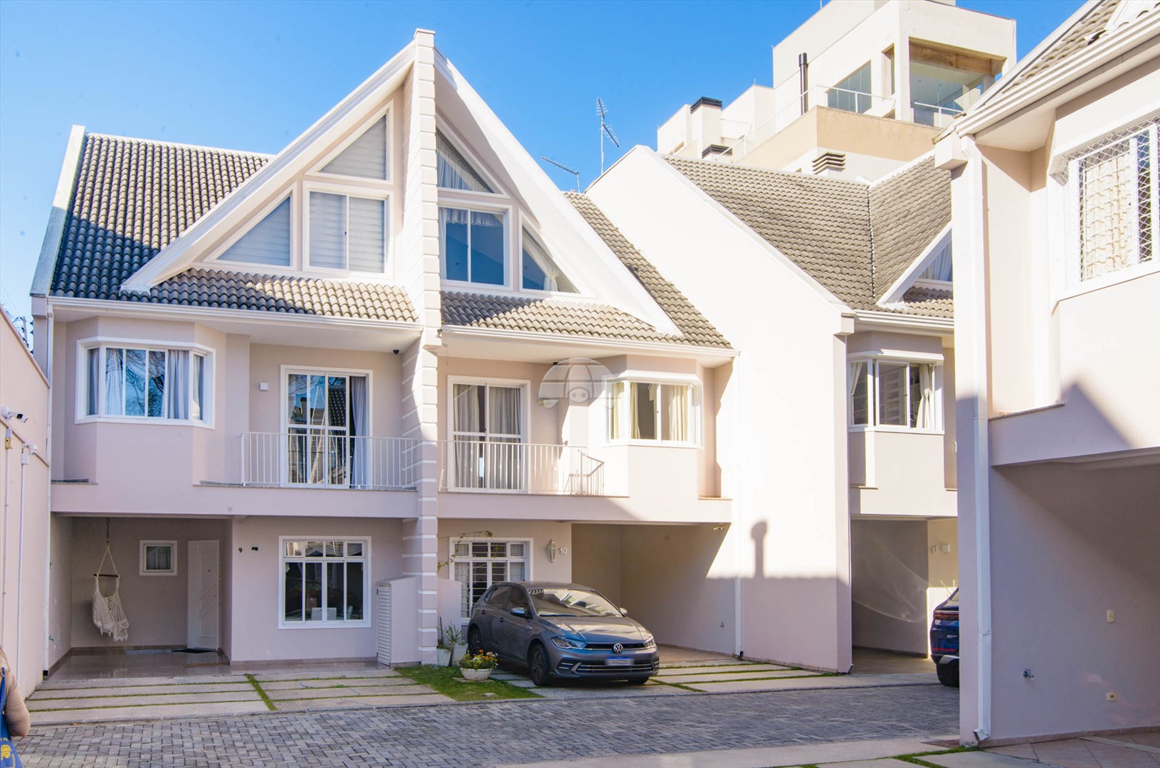 Casa à venda em Jardim Social, Curitiba — Portal Chave Fácil
