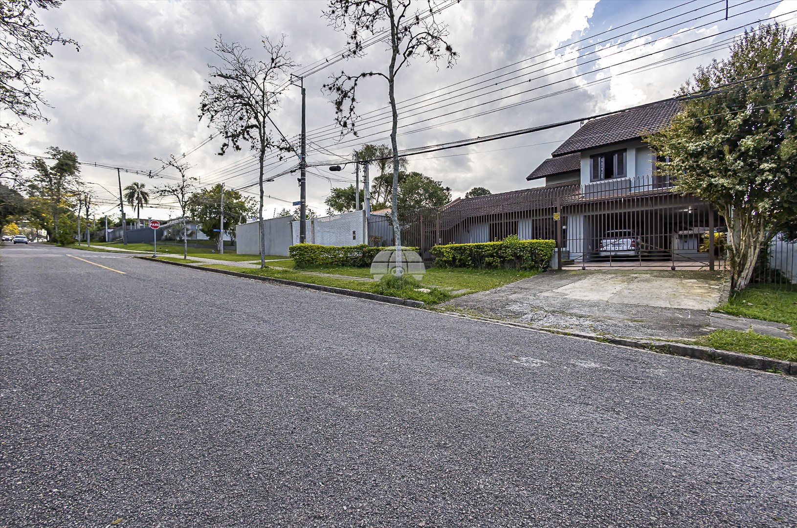 Casa à venda em Jardim Social, Curitiba — Portal Chave Fácil
