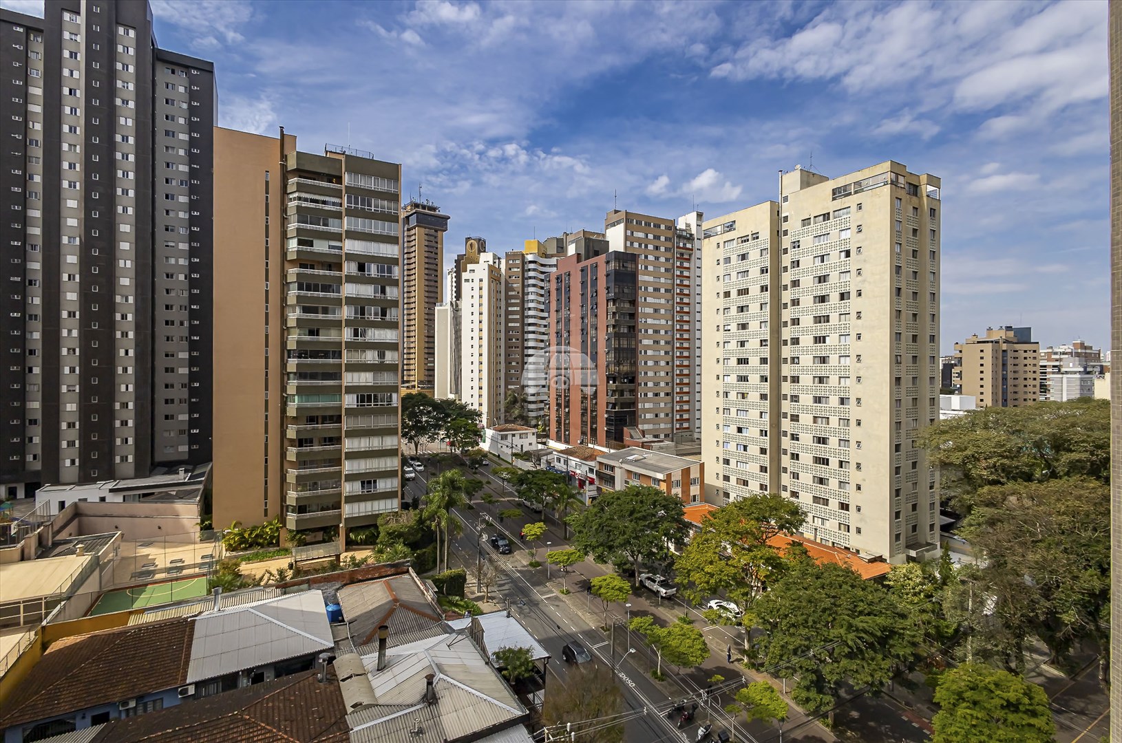 Apartamento à venda em Bigorrilho, Curitiba — Portal Chave Fácil