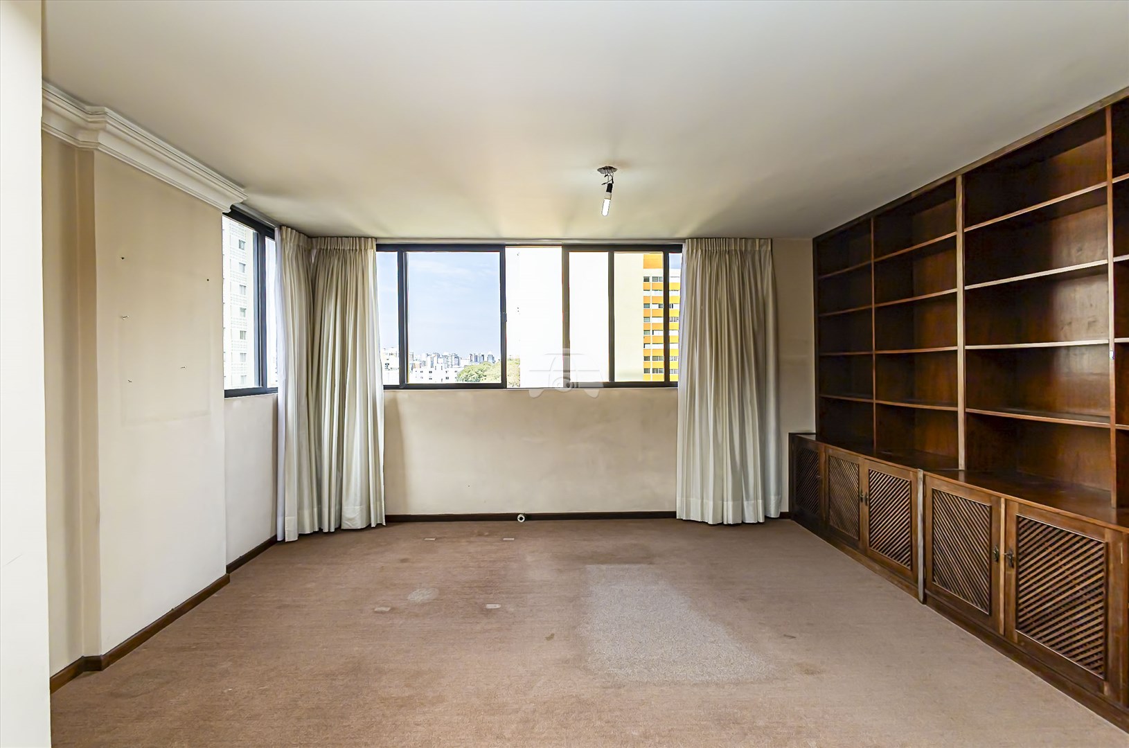 Apartamento à venda em Bigorrilho, Curitiba — Portal Chave Fácil