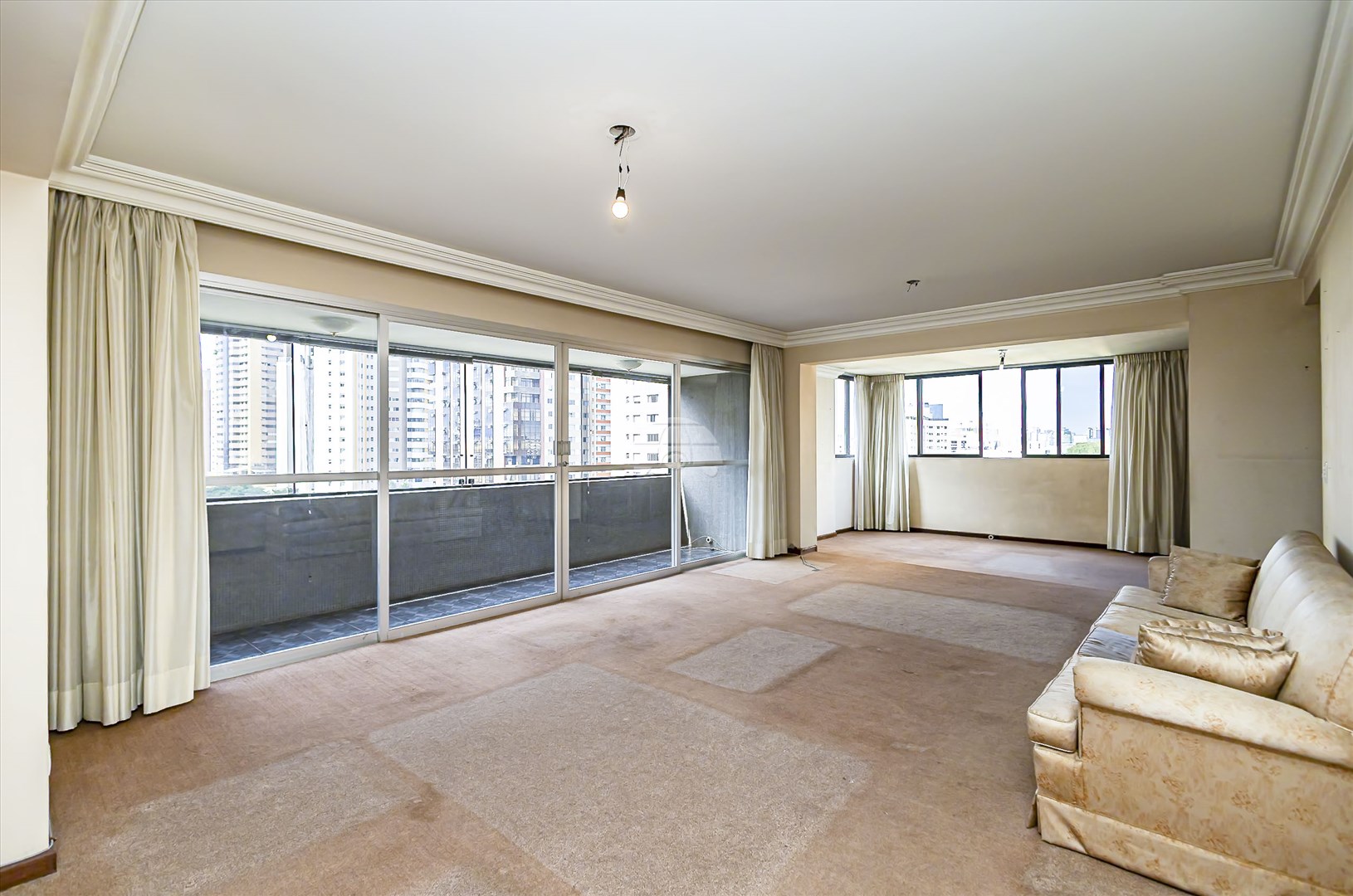 Apartamento à venda em Bigorrilho, Curitiba — Portal Chave Fácil