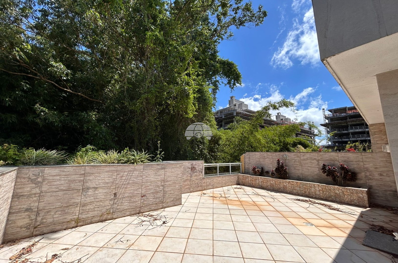 Cobertura à venda em Córrego Grande, Florianópolis — Portal Chave Fácil
