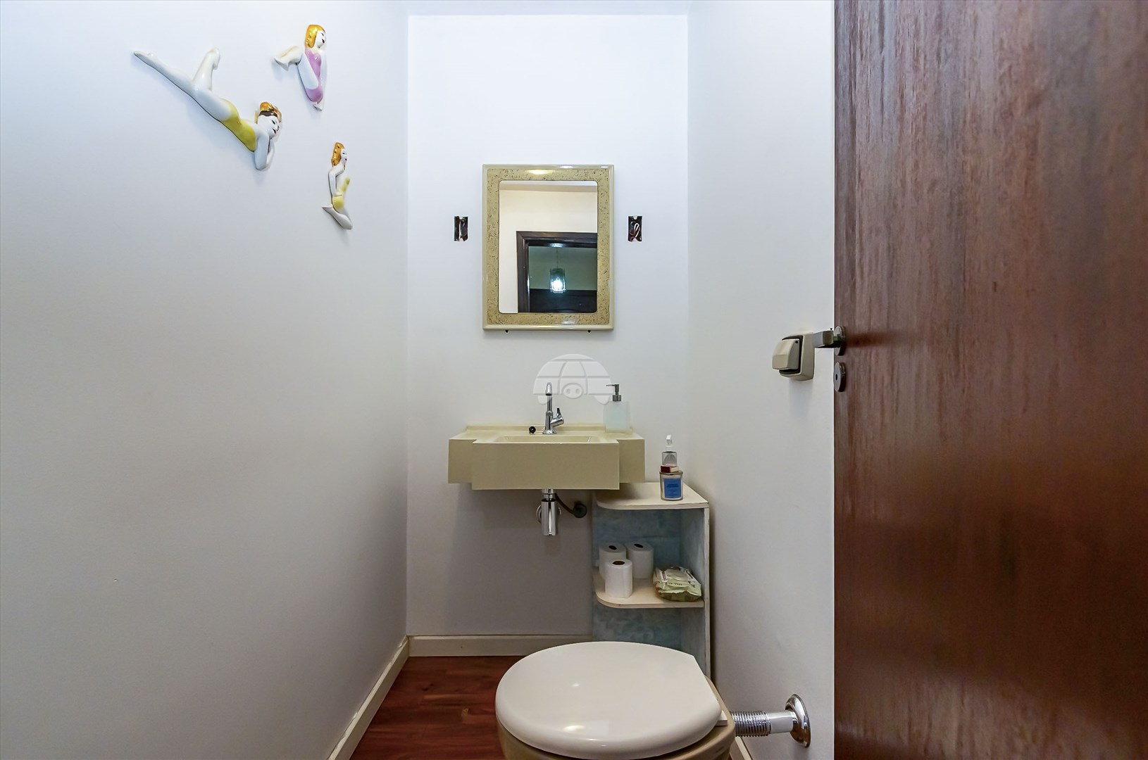 Casa à venda em Hauer, Curitiba — Portal Chave Fácil