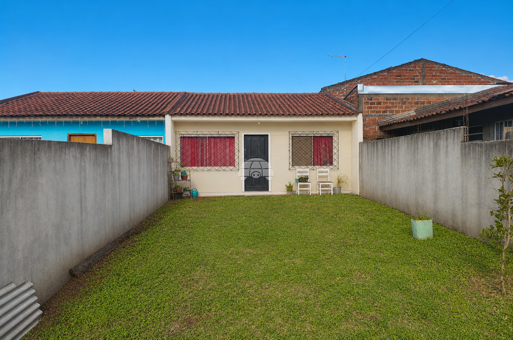 Casa à venda em Jardim Itaqui, Campo Largo — Portal Chave Fácil