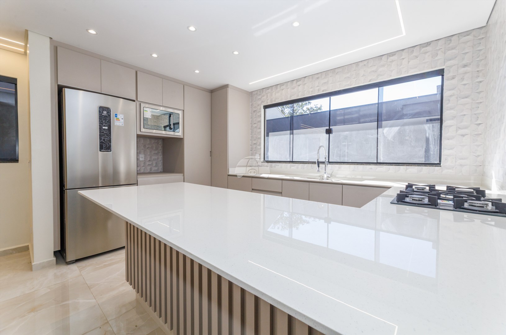 Casa à venda em Cidade Industrial, Curitiba — Portal Chave Fácil