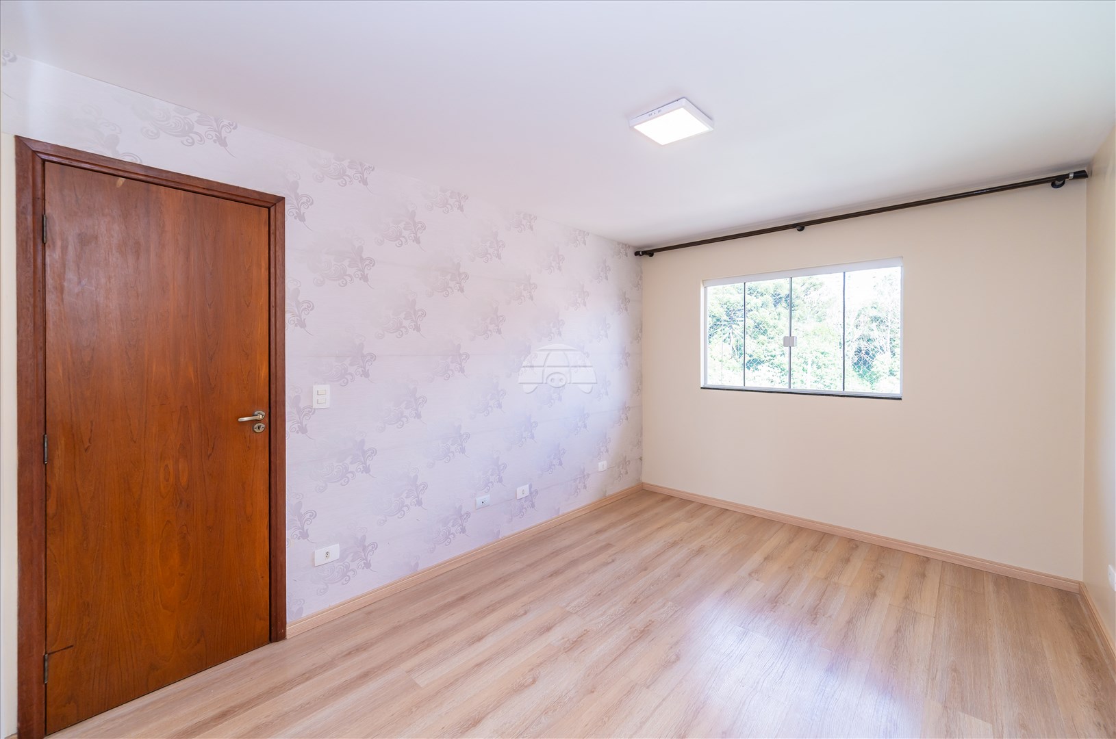 Casa à venda em Mossunguê, Curitiba — Outrasul Imobiliária