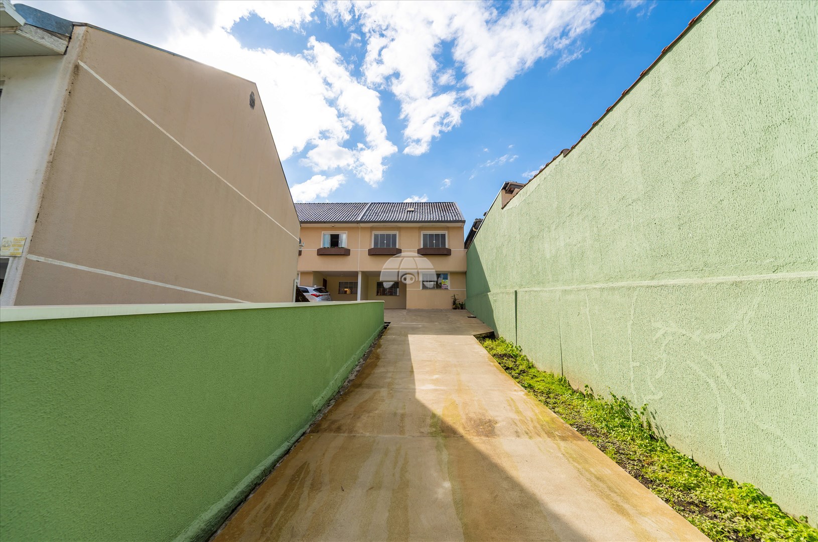 Casa à venda em Mossunguê, Curitiba — Outrasul Imobiliária
