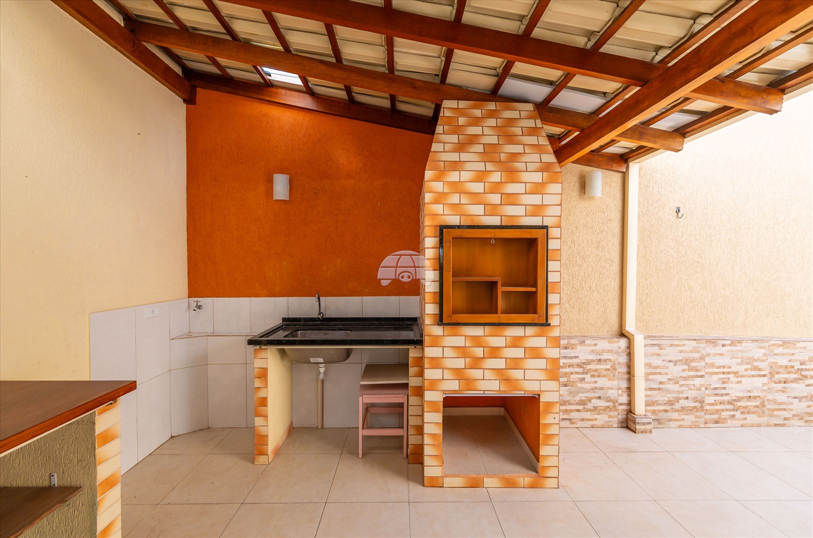 Casa à venda em Mossunguê, Curitiba — Outrasul Imobiliária