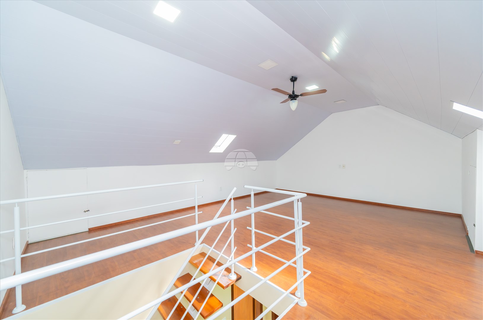 Casa à venda em Mossunguê, Curitiba — Outrasul Imobiliária