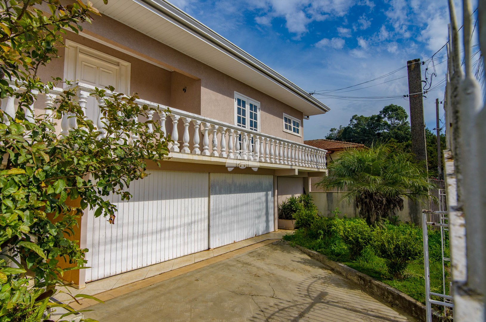 Casa à venda em Butiatuvinha, Curitiba — Portal Chave Fácil