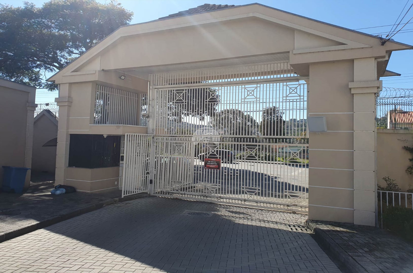 Casa à venda em Uberaba, Curitiba — Portal Chave Fácil