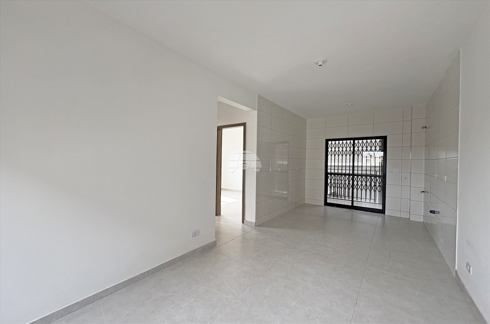 Apartamento para alugar em Jardim Nossa Senhora De Fátima, Colombo — Portal Chave Fácil