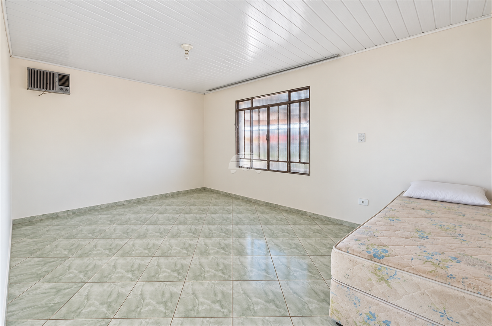 Terreno/Área à venda em Jardim São Carlos, Almirante Tamandaré — Portal Chave Fácil