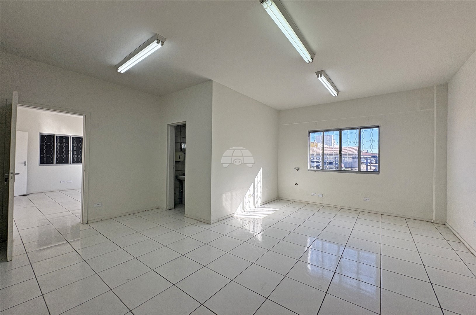 Barracão/Galpão para alugar em Emiliano Perneta, Pinhais — Portal Chave Fácil