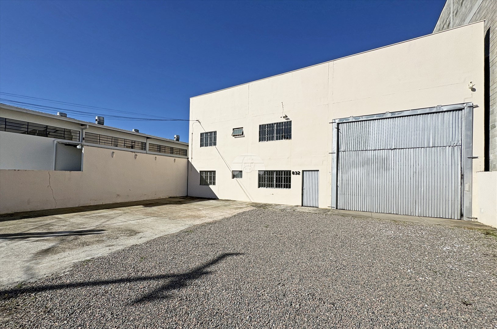 Barracão/Galpão para alugar em Emiliano Perneta, Pinhais — Portal Chave Fácil