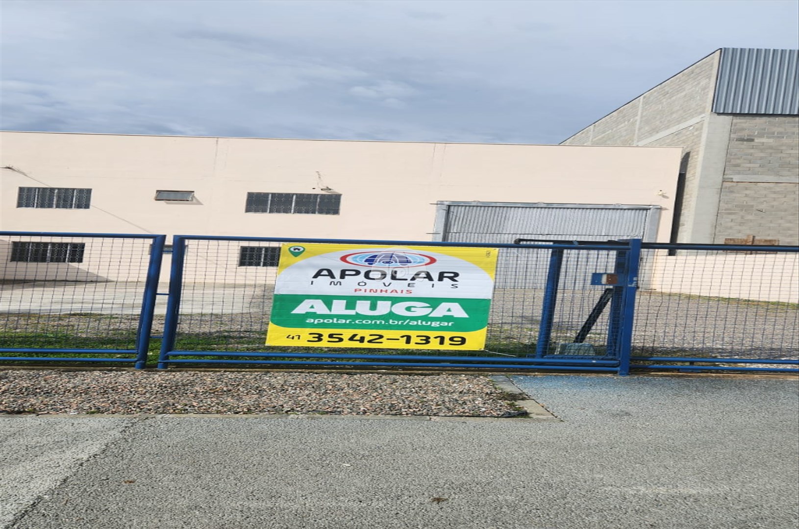 Barracão/Galpão para alugar em Emiliano Perneta, Pinhais — Portal Chave Fácil