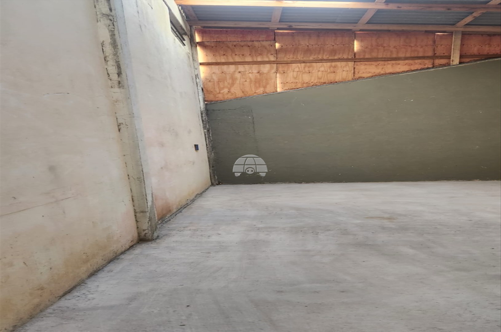 Barracão/Galpão para alugar em Emiliano Perneta, Pinhais — Portal Chave Fácil