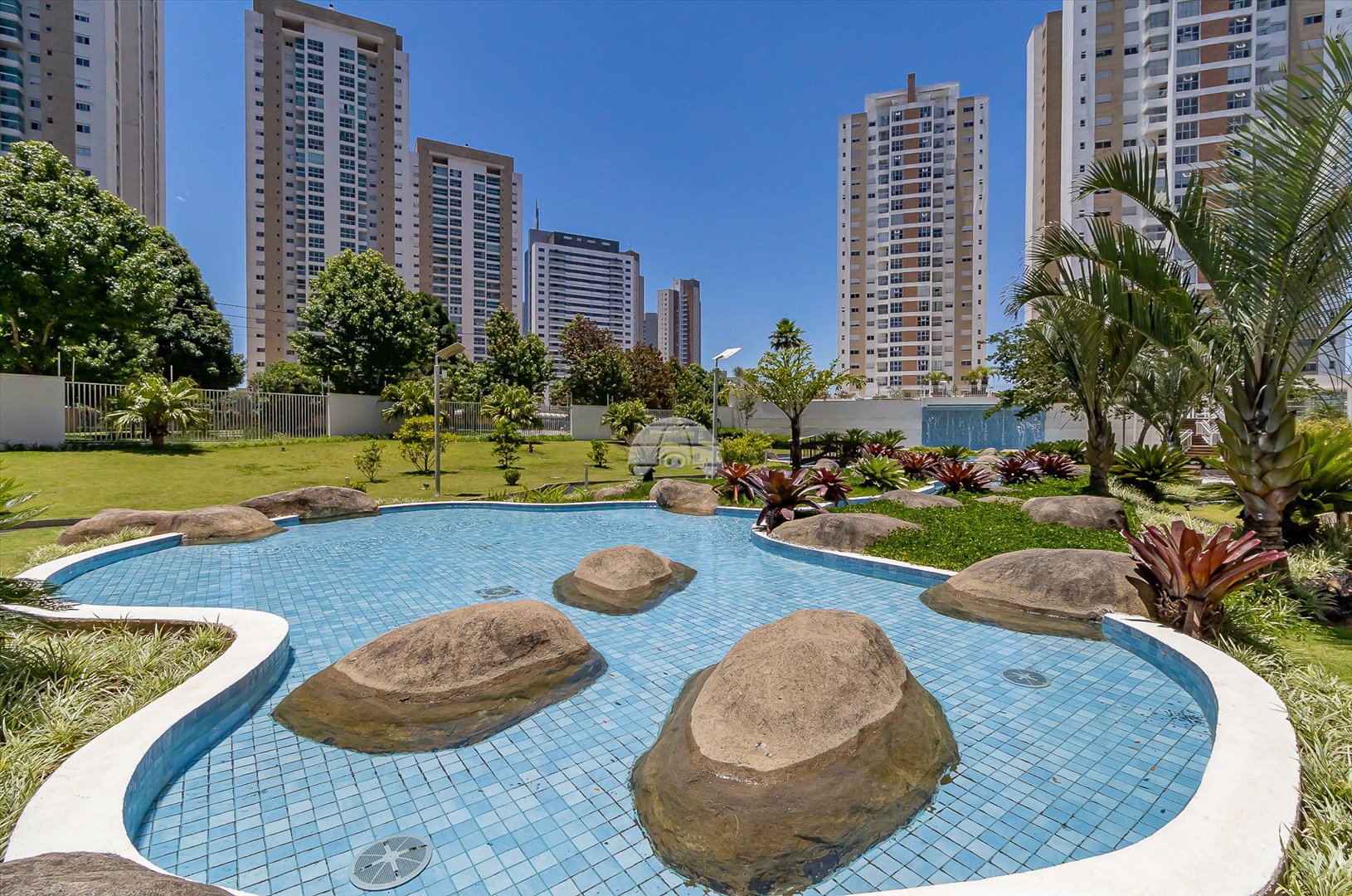 Apartamento à venda em Campo Comprido, Curitiba — Portal Chave Fácil