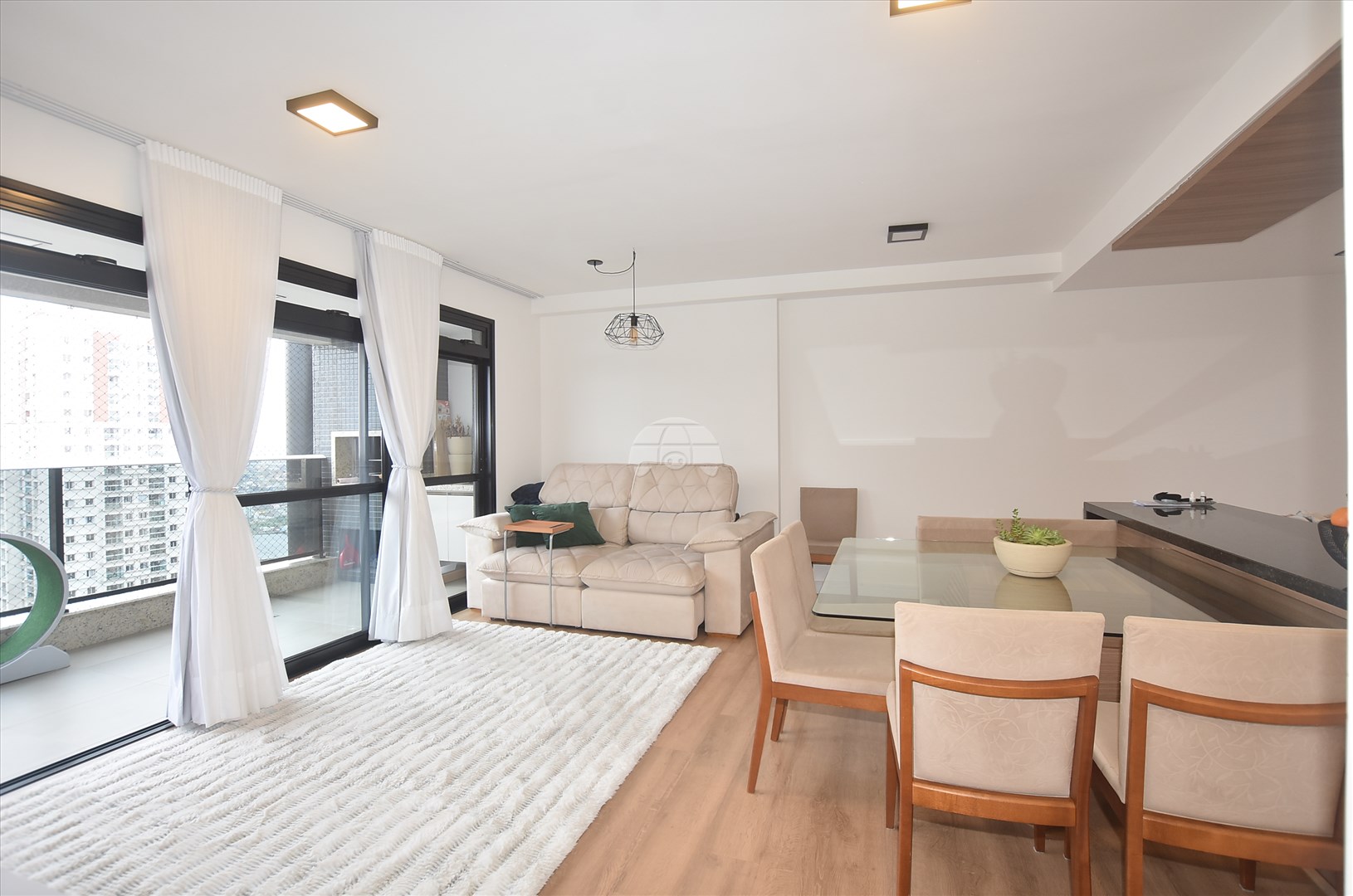 Apartamento à venda em Cidade Industrial, Curitiba — Portal Chave Fácil