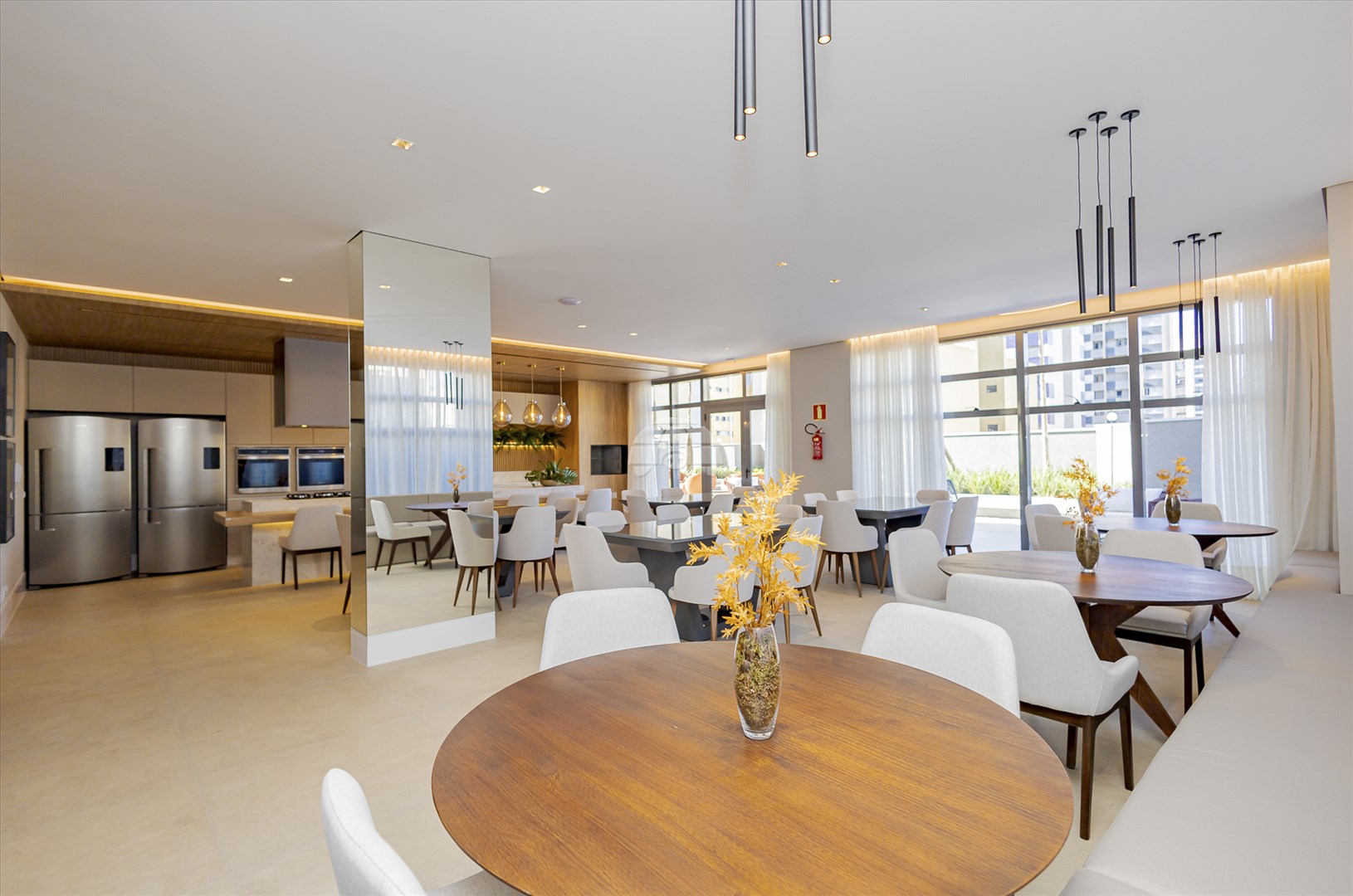 Apartamento à venda em Centro, Curitiba — Construa Assessoria Imobiliária