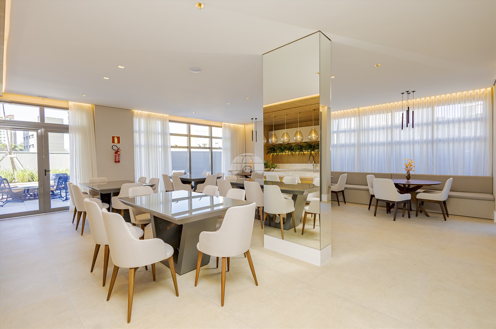 Apartamento à venda em Centro, Curitiba — Construa Assessoria Imobiliária