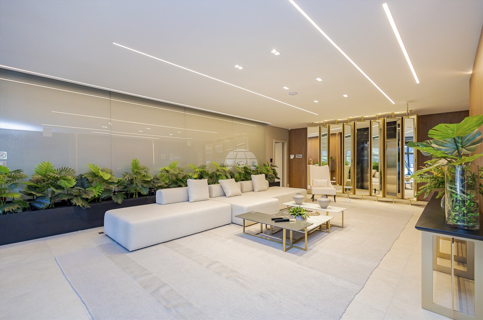 Apartamento à venda em Centro, Curitiba — Construa Assessoria Imobiliária