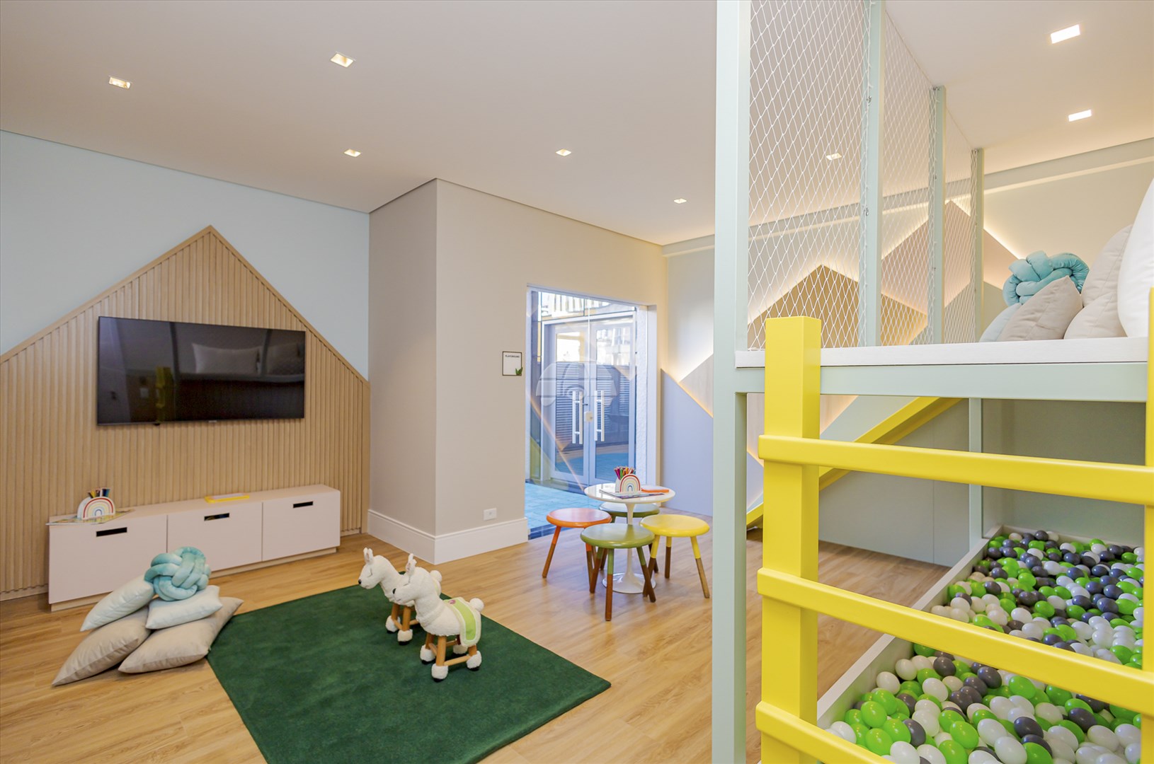 Apartamento à venda em Centro, Curitiba — Construa Assessoria Imobiliária