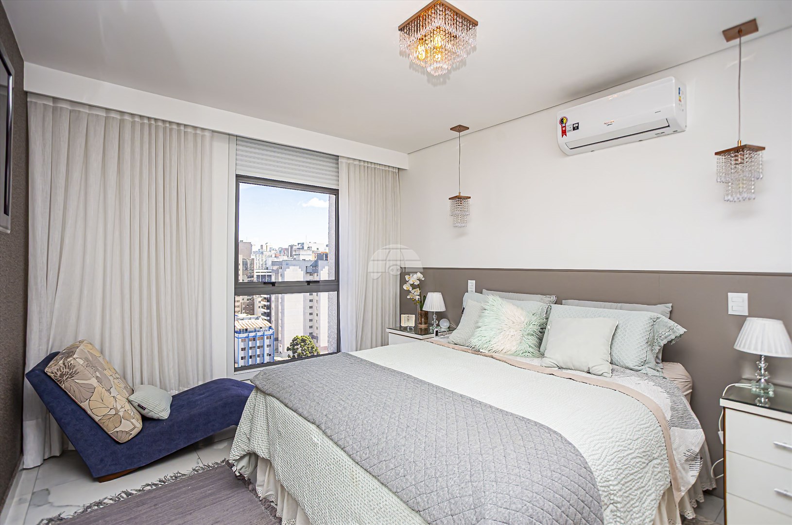 Apartamento à venda em Centro, Curitiba — Construa Assessoria Imobiliária