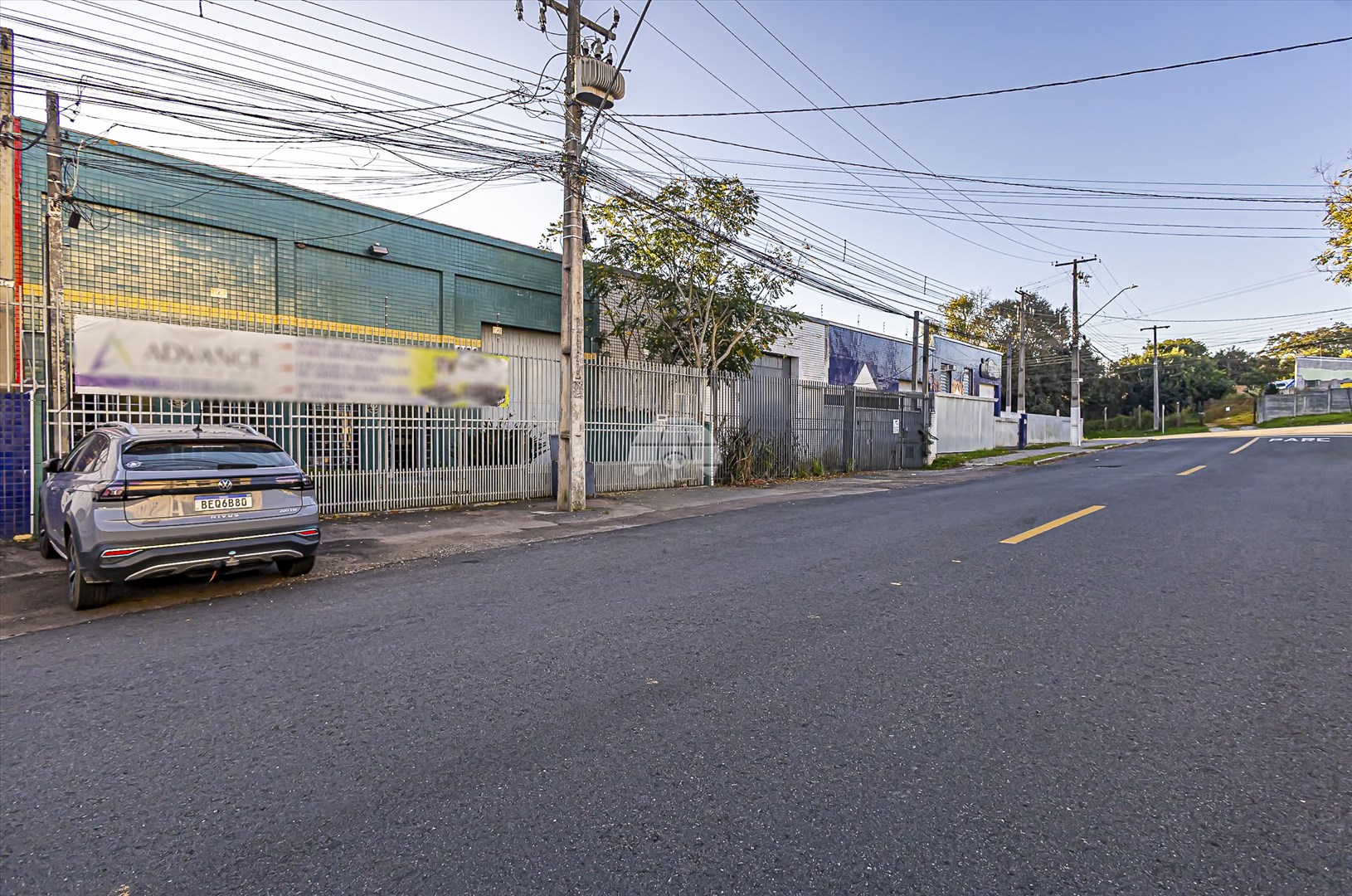 Barracão/Galpão à venda em Bacacheri, Curitiba — Portal Chave Fácil