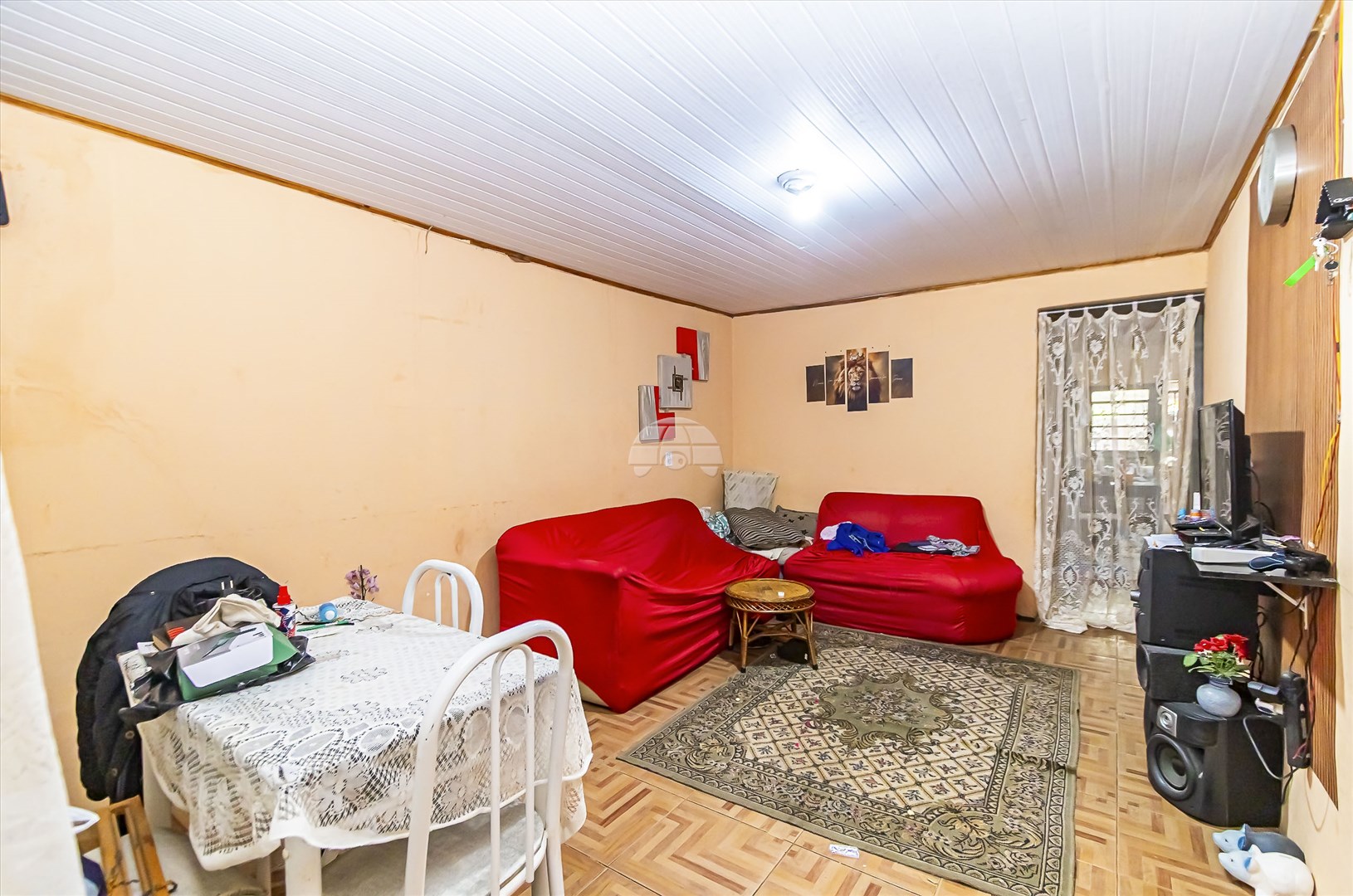 Casa à venda em Sítio Cercado, Curitiba — Portal Chave Fácil