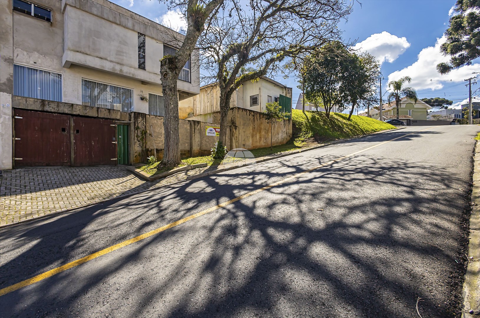 Casa à venda em Vista Alegre, Curitiba — Portal Chave Fácil