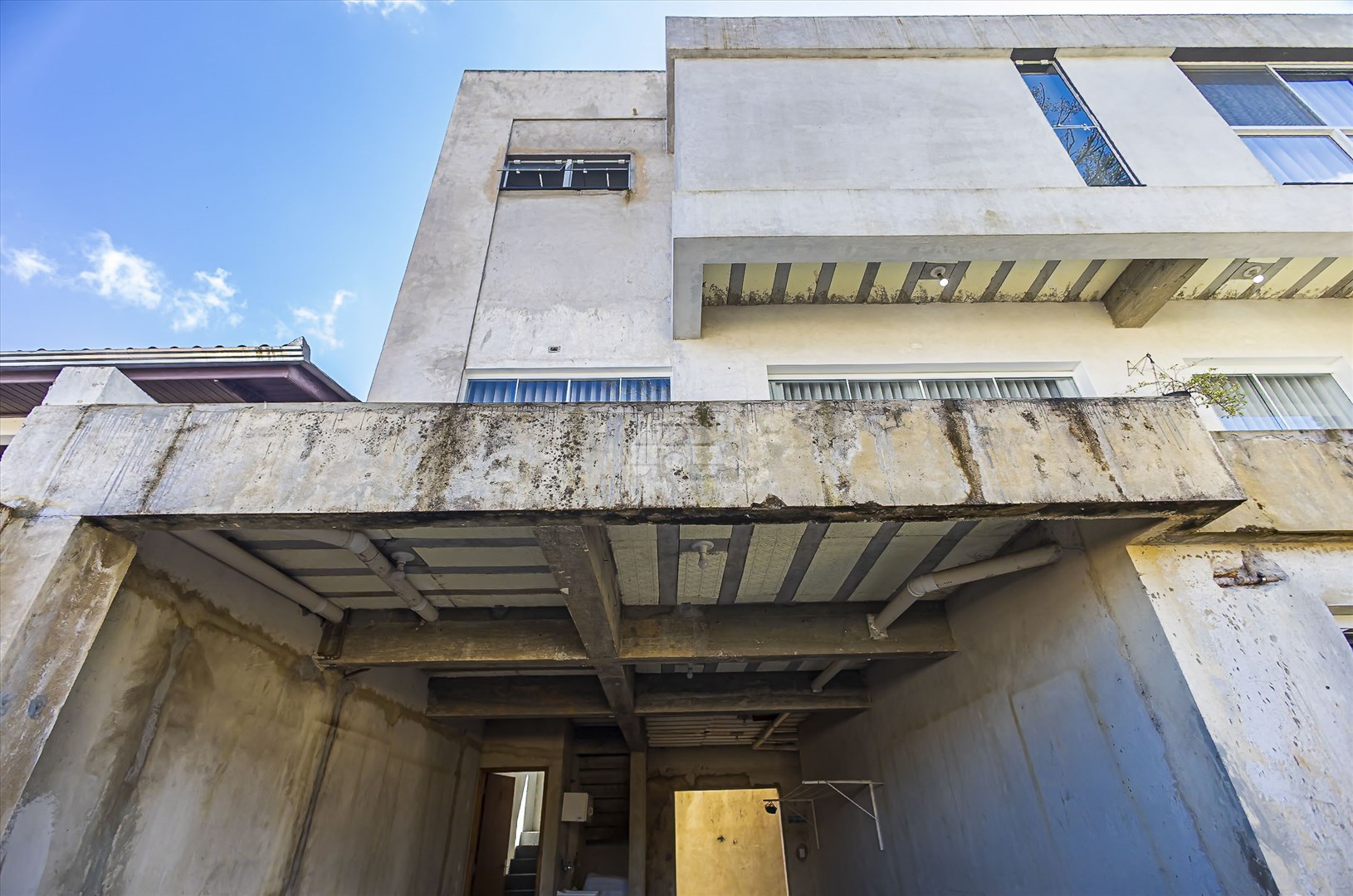 Casa à venda em Vista Alegre, Curitiba — Portal Chave Fácil