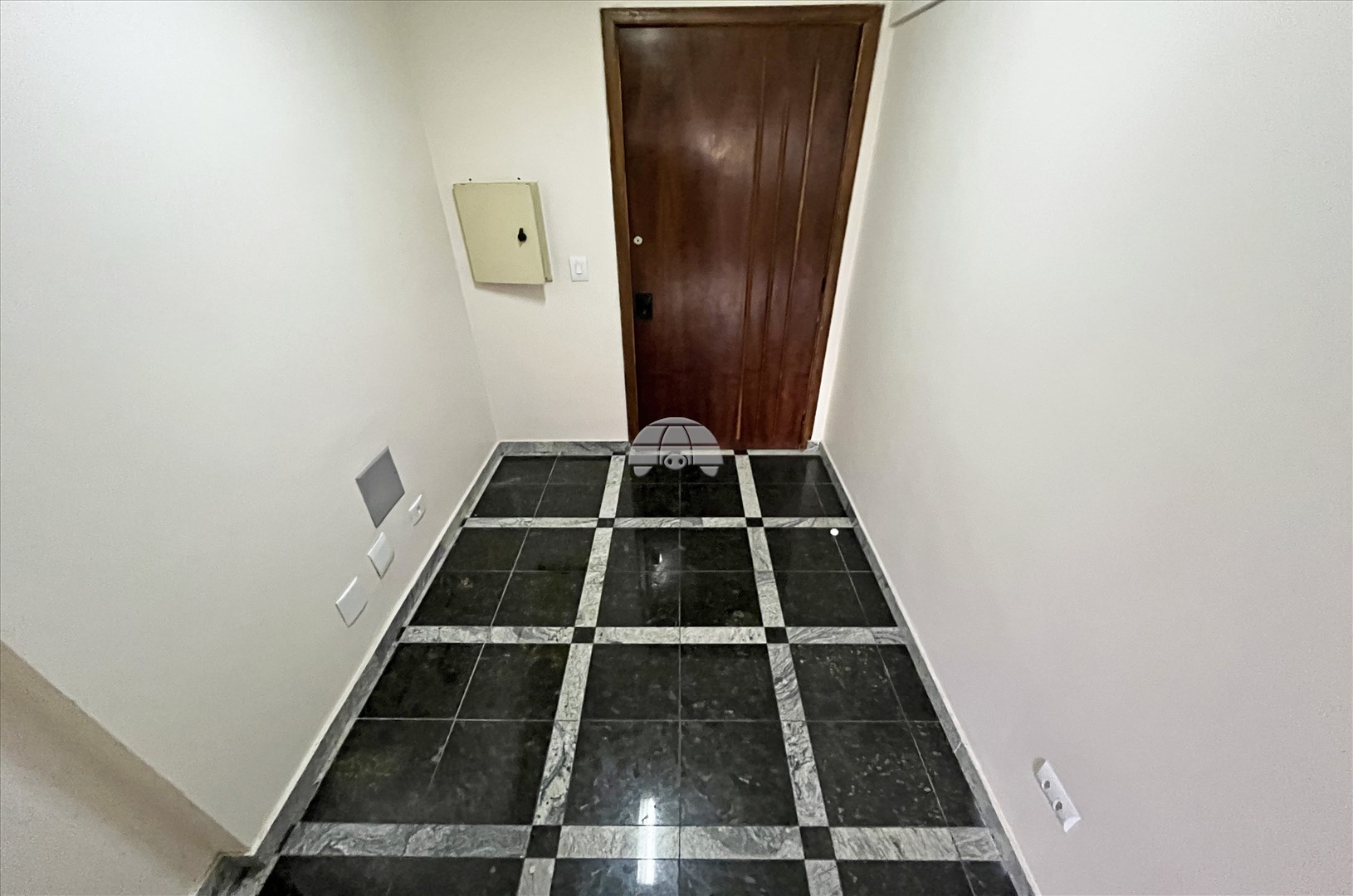 Sala/Conjunto Comercial para alugar em Água Verde, Curitiba — Portal Chave Fácil