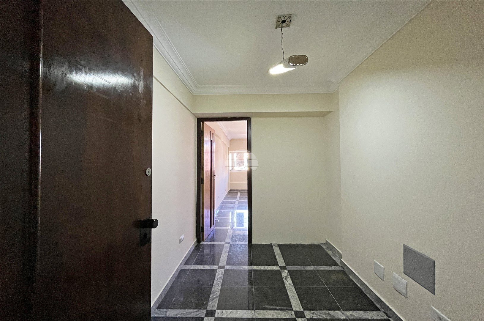 Comercial para alugar em Água Verde, Curitiba — Portal Chave Fácil