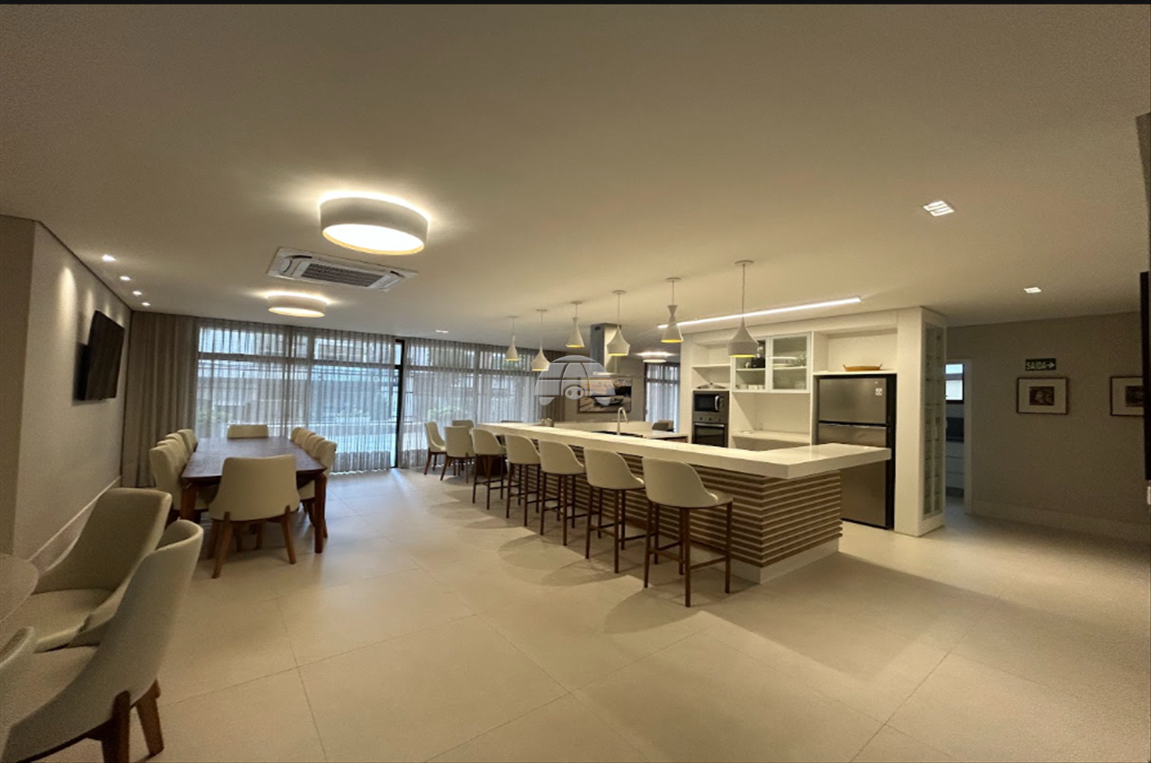 Apartamento Residencial para Venda no Bairro Centro ref. 229173 (1 / 10)