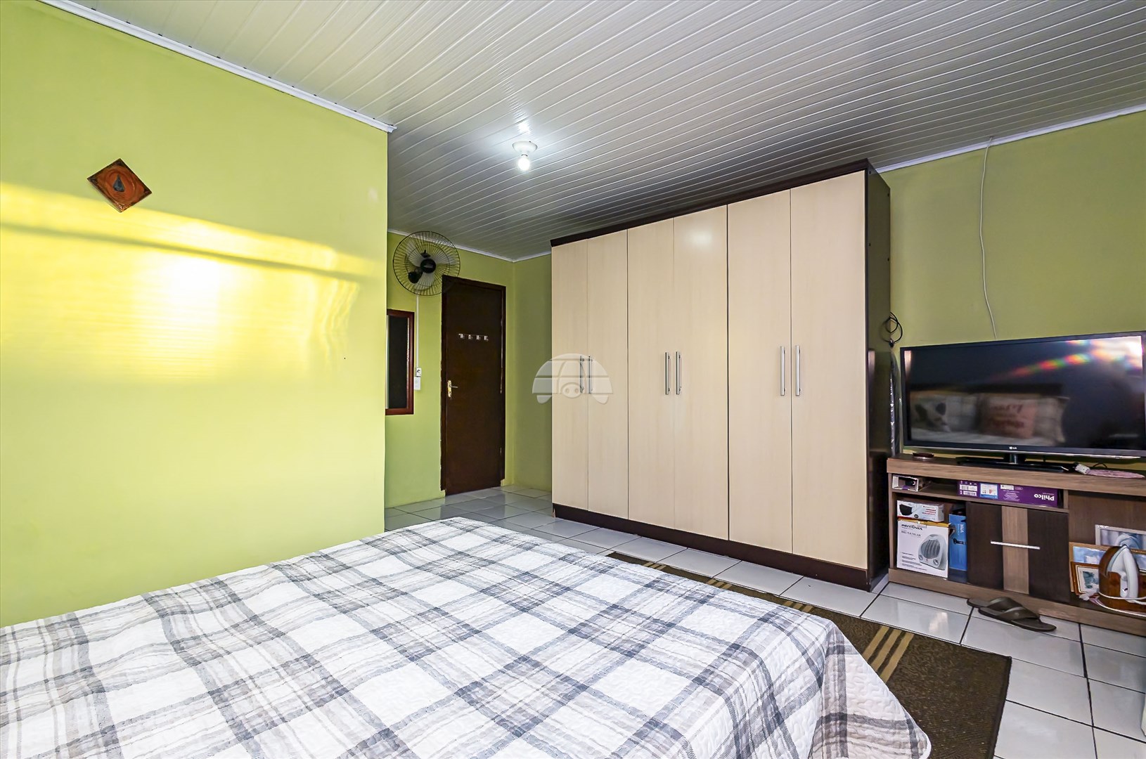 Casa à venda em Sítio Cercado, Curitiba — Outrasul Imobiliária
