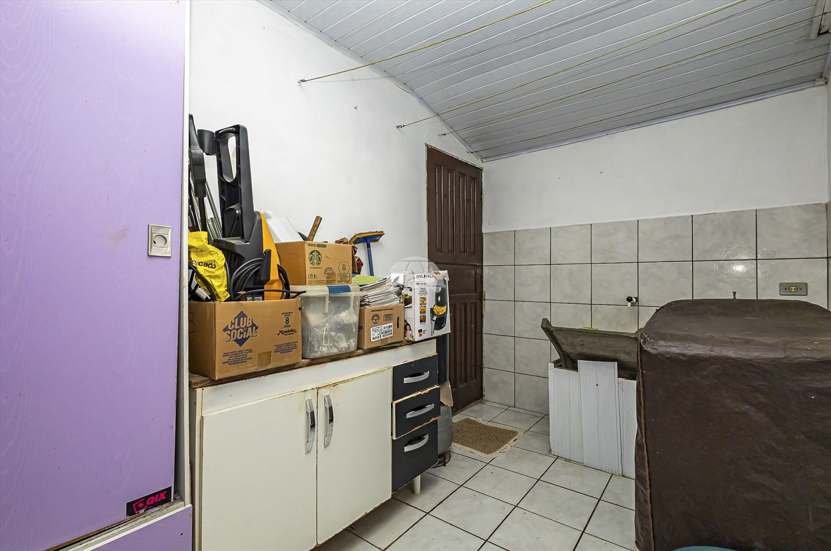 Casa à venda em Sítio Cercado, Curitiba — Outrasul Imobiliária