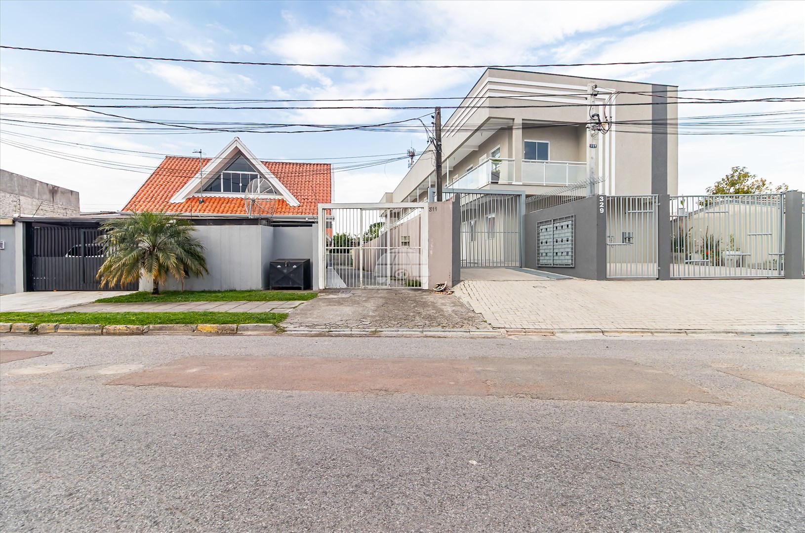Casa à venda em Uberaba, Curitiba — Portal Chave Fácil