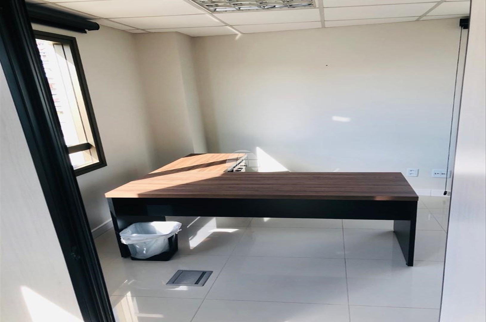 Comercial à venda em Centro, Florianópolis — Portal Chave Fácil