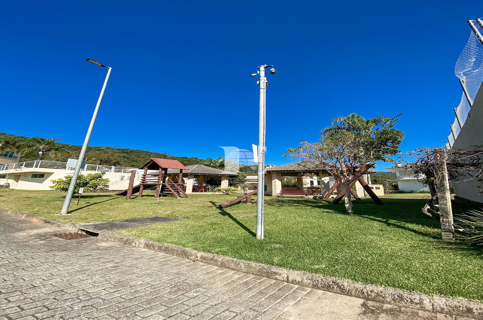 Terreno à venda em Córrego Grande, Florianópolis — Portal Chave Fácil