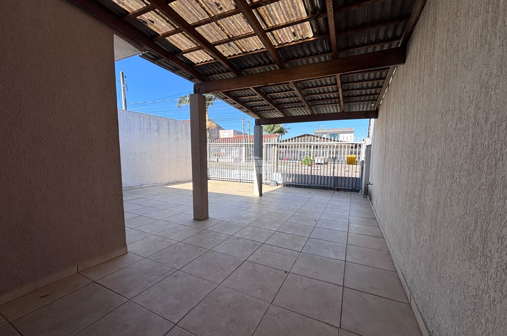 Casa à venda em Jardim Amélia, Pinhais — Portal Chave Fácil