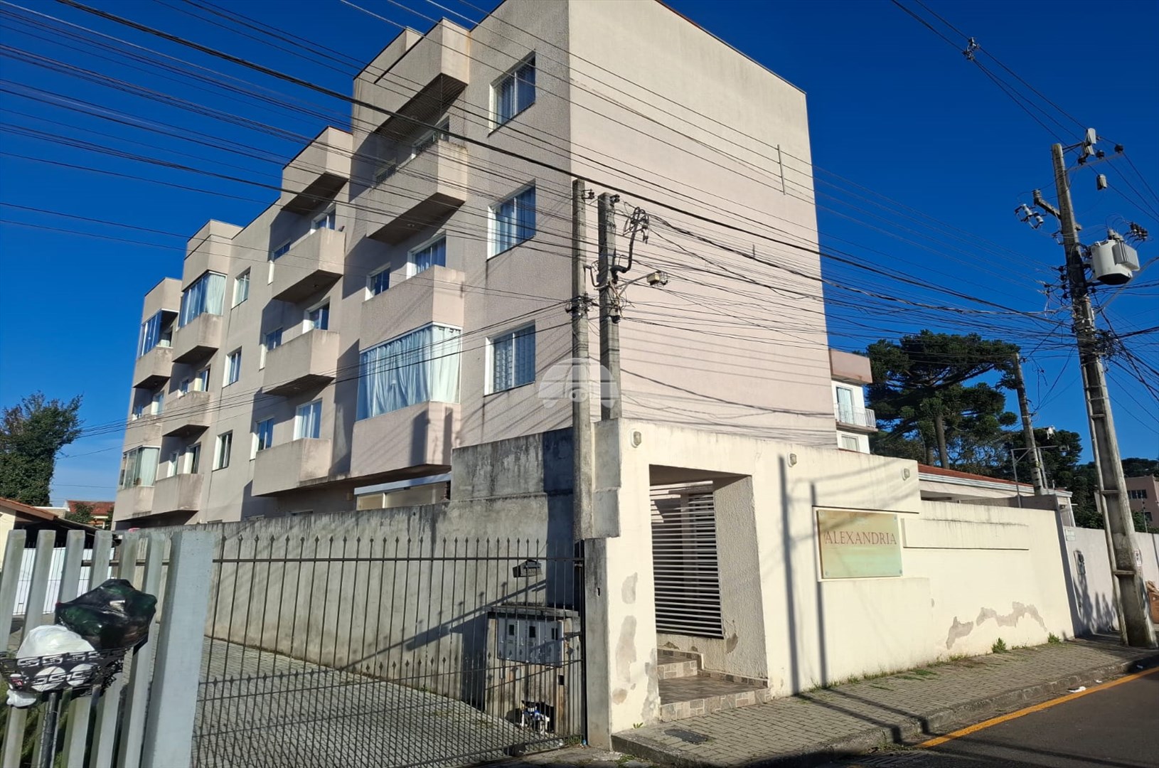 Apartamento para alugar em Afonso Pena, São José dos Pinhais — Portal Chave Fácil