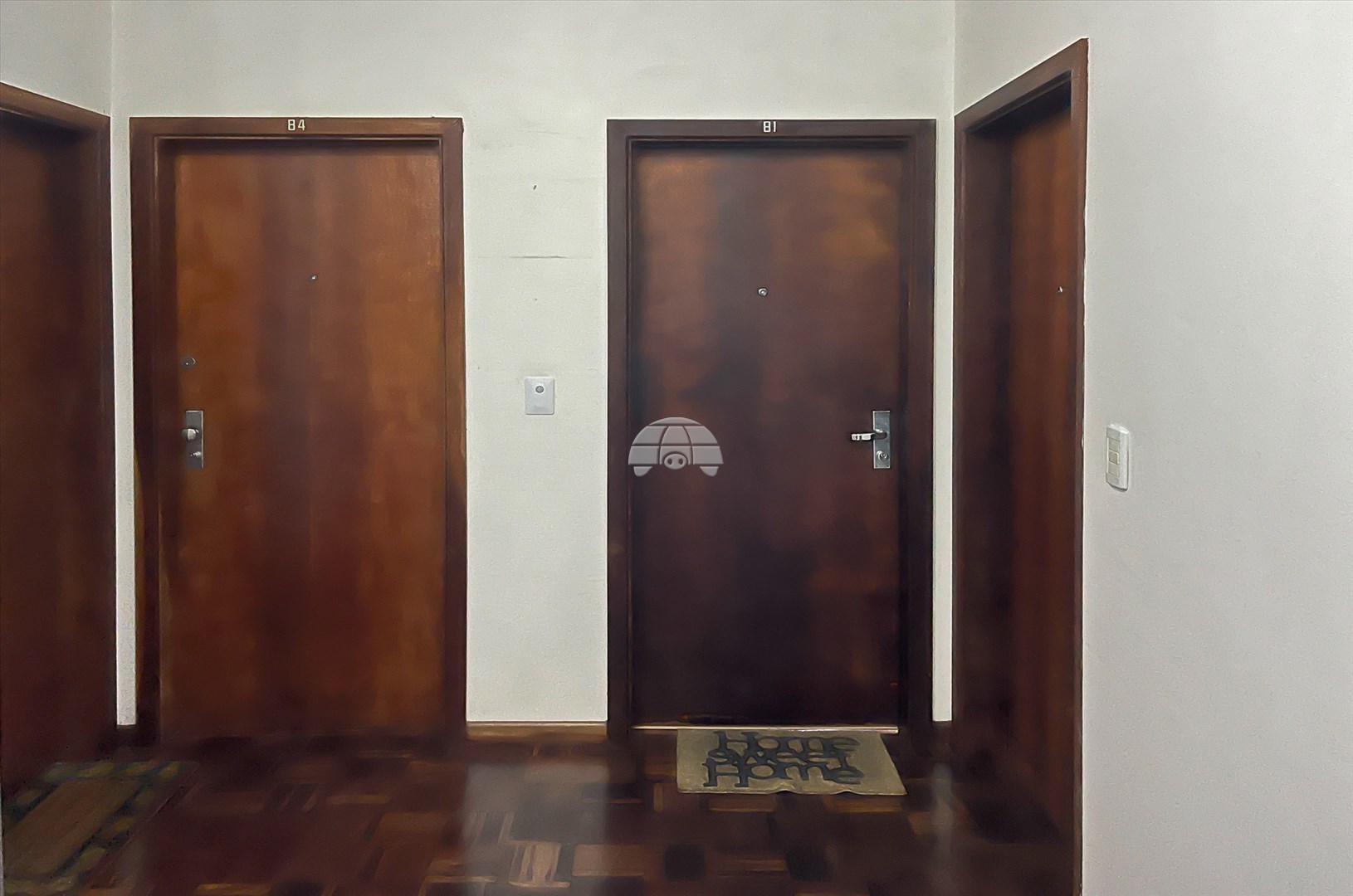 Apartamento para alugar em Cristo Rei, Curitiba — Outrasul Imobiliária