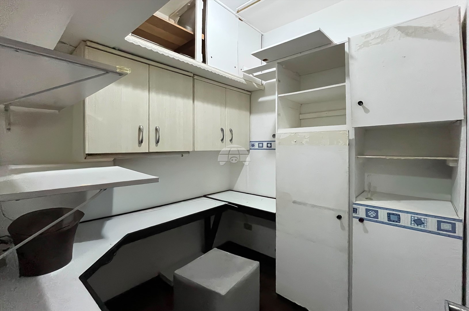 Apartamento para alugar em Cristo Rei, Curitiba — Outrasul Imobiliária