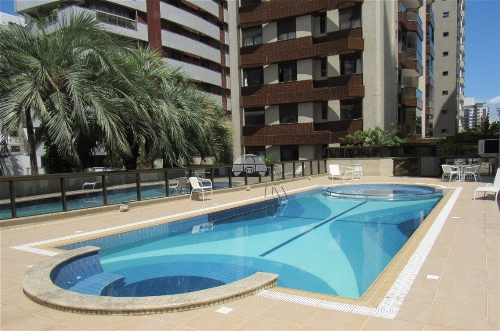 Apartamento Residencial para Venda no Bairro Centro ref. 229227 (1 / 10)