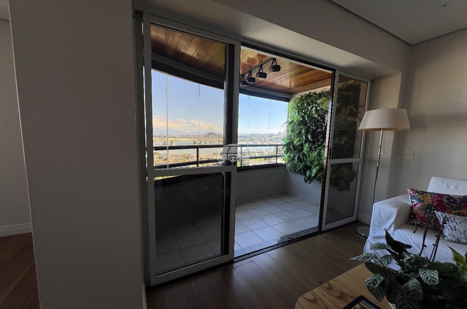 Apartamento Residencial para Venda no Bairro Centro ref. 229229 (2 / 10)