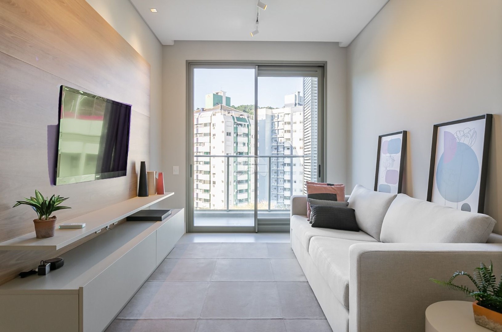 Apartamento à venda em Córrego Grande, Florianópolis — Portal Chave Fácil