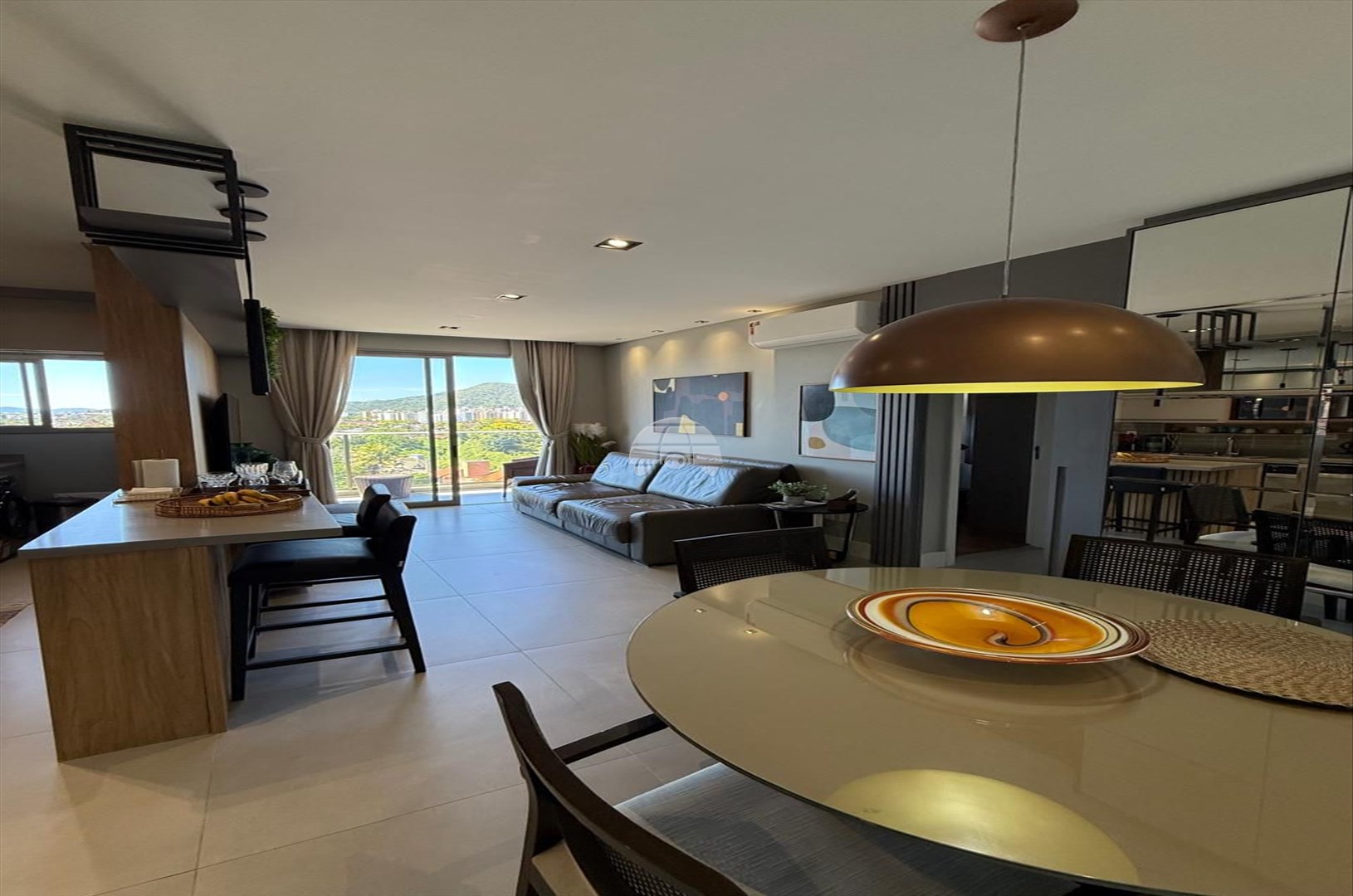 Apartamento à venda em Córrego Grande, Florianópolis — Portal Chave Fácil